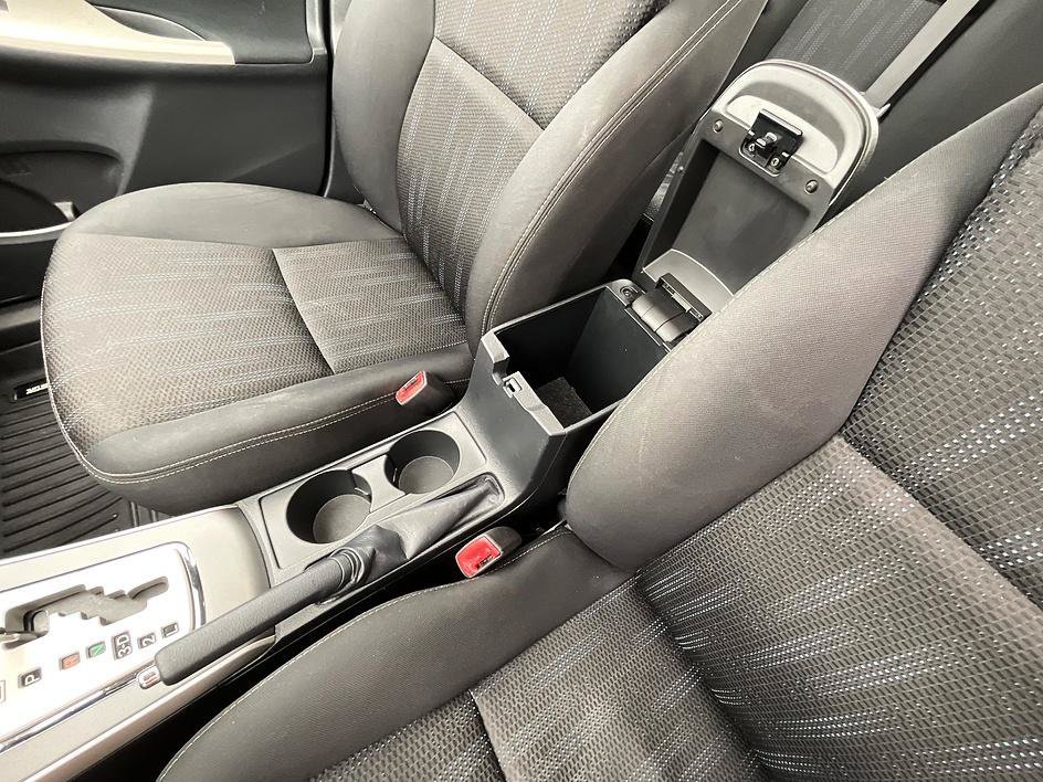 Used 2013 Toyota Corolla S w/ Premium Complete Pkg FWD image 26