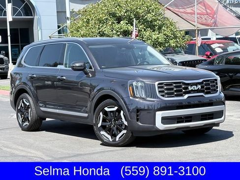 Used 2025 Kia Telluride S AWD/4WD image 2