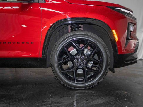 New 2026 Chevrolet Traverse RS w/ LPO, Floor Liner Package image 6