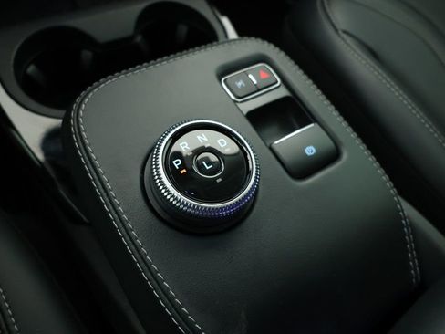 Used 2022 Ford Mustang Mach-E Premium image 14