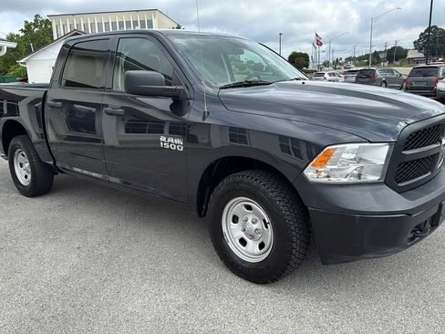 Used 2017 RAM 1500 Tradesman w/ Protection Group AWD/4WD image 7