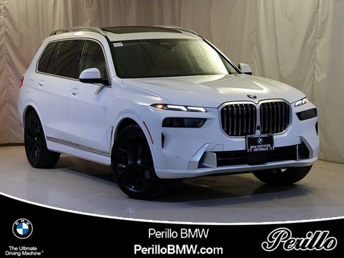 Used 2024 BMW X7 xDrive40i w/ Premium Package AWD/4WD image 1