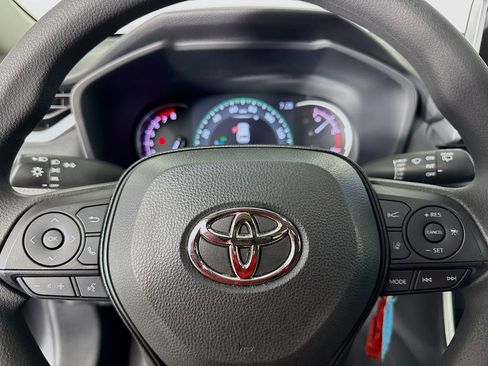 Used 2023 Toyota RAV4 LE image 16