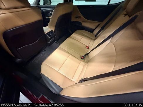 Used 2019 Lexus ES 300h w/ Premium Package FWD image 13