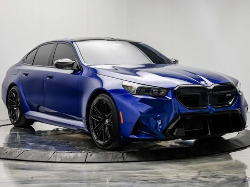Used 2025 BMW M5 w/ Carbon Package AWD/4WD image 23
