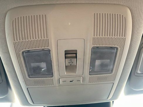 Used 2019 MAZDA CX-5 Touring image 42