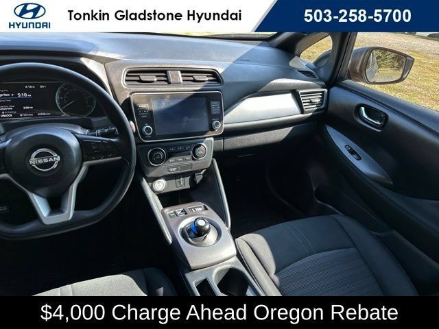 Used 2025 Nissan Leaf S FWD image 27