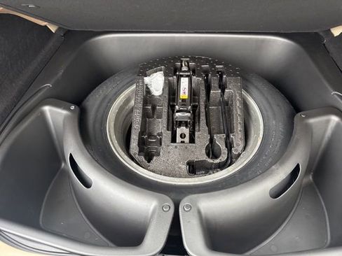 Used 2019 Jeep Grand Cherokee Limited image 49