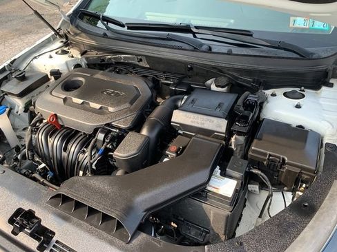 Used 2018 Hyundai Sonata SEL w/ Tech Package 02 FWD image 27