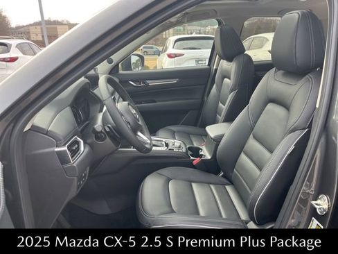 New 2025 MAZDA CX-5 AWD 2.5 S w/ Premium Plus Pkg image 22