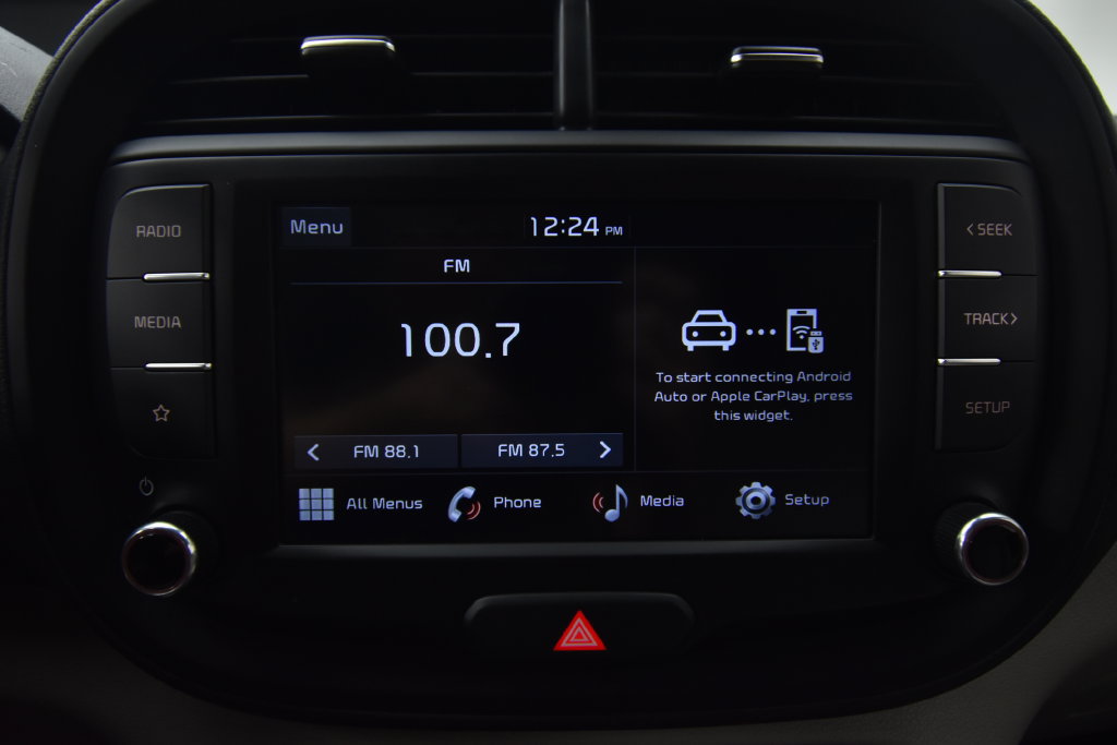 Used 2022 Kia Soul LX w/ Technology Package FWD image 12
