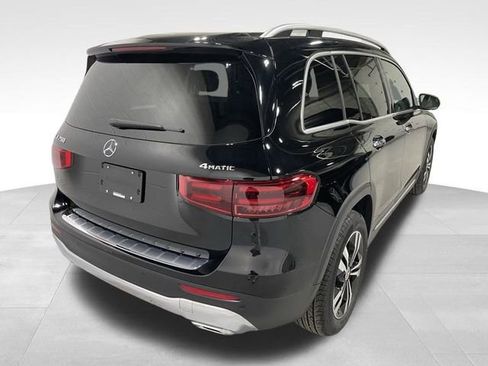 Used 2025 Mercedes-Benz GLB 250 GLB 250 image 9