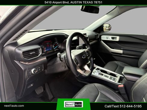 Used 2020 Ford Explorer Limited image 16