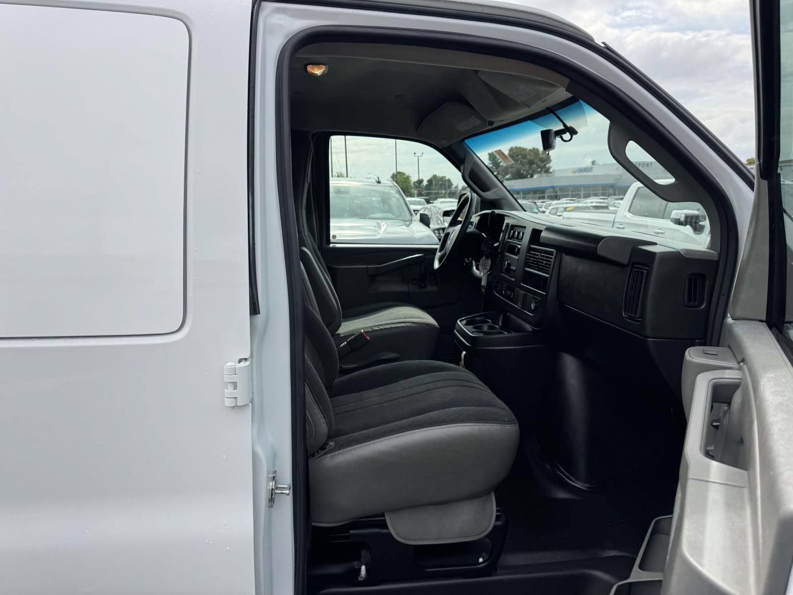 Used 2024 GMC Savana 2500 w/ Driver Convenience Package RWD image 13