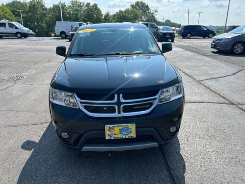 Used 2015 Dodge Journey SXT w/ Flexible Seating Group FWD image 8