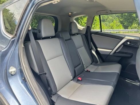 Used 2014 Toyota RAV4 Limited w/ Preferred Accessory Package AWD/4WD image 26