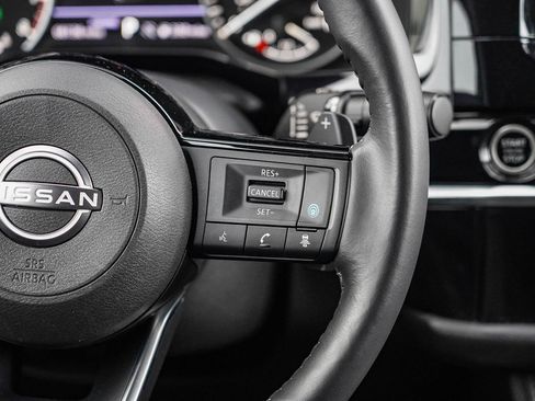 Used 2023 Nissan Pathfinder SL w/ Lighting Package (N92) image 20