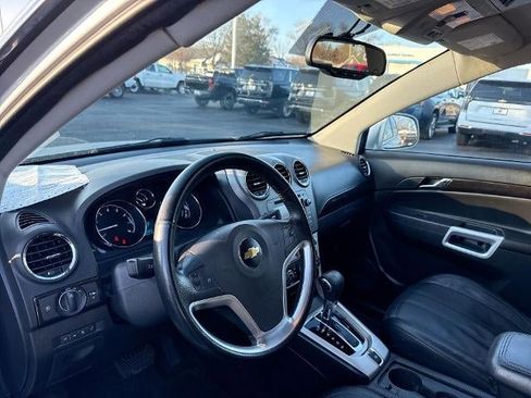Used 2015 Chevrolet Captiva Sport LT w/ Convenience Package image 10