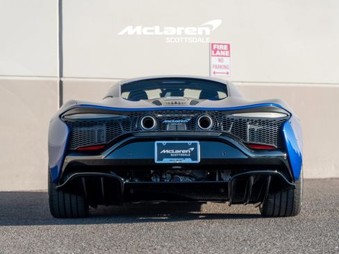 New 2026 McLaren Artura image 6