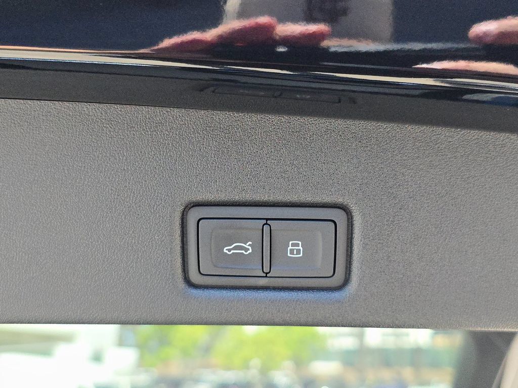 New 2026 Audi Q5 Premium AWD/4WD image 13