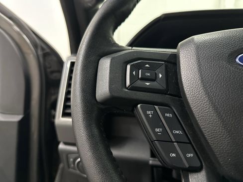 Used 2018 Ford F150 XLT w/ Equipment Group 302A Luxury image 39