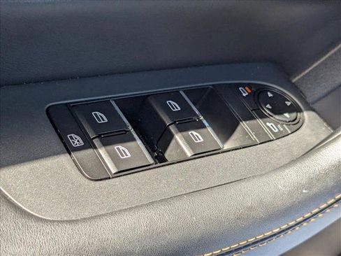 Used 2024 MAZDA CX-90 3.3 Turbo w/ Preferred Plus image 12