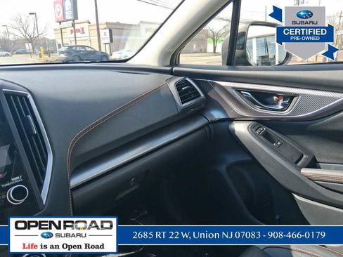Used 2023 Subaru Crosstrek 2.5i Limited w/ Moonroof Package image 17