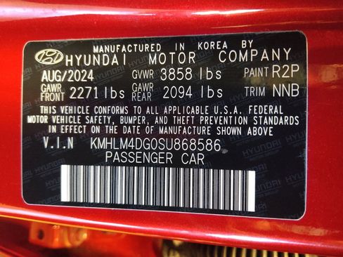 Used 2025 Hyundai Elantra Sport FWD image 33