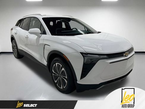 Used 2024 Chevrolet Blazer EV LT AWD/4WD image 5