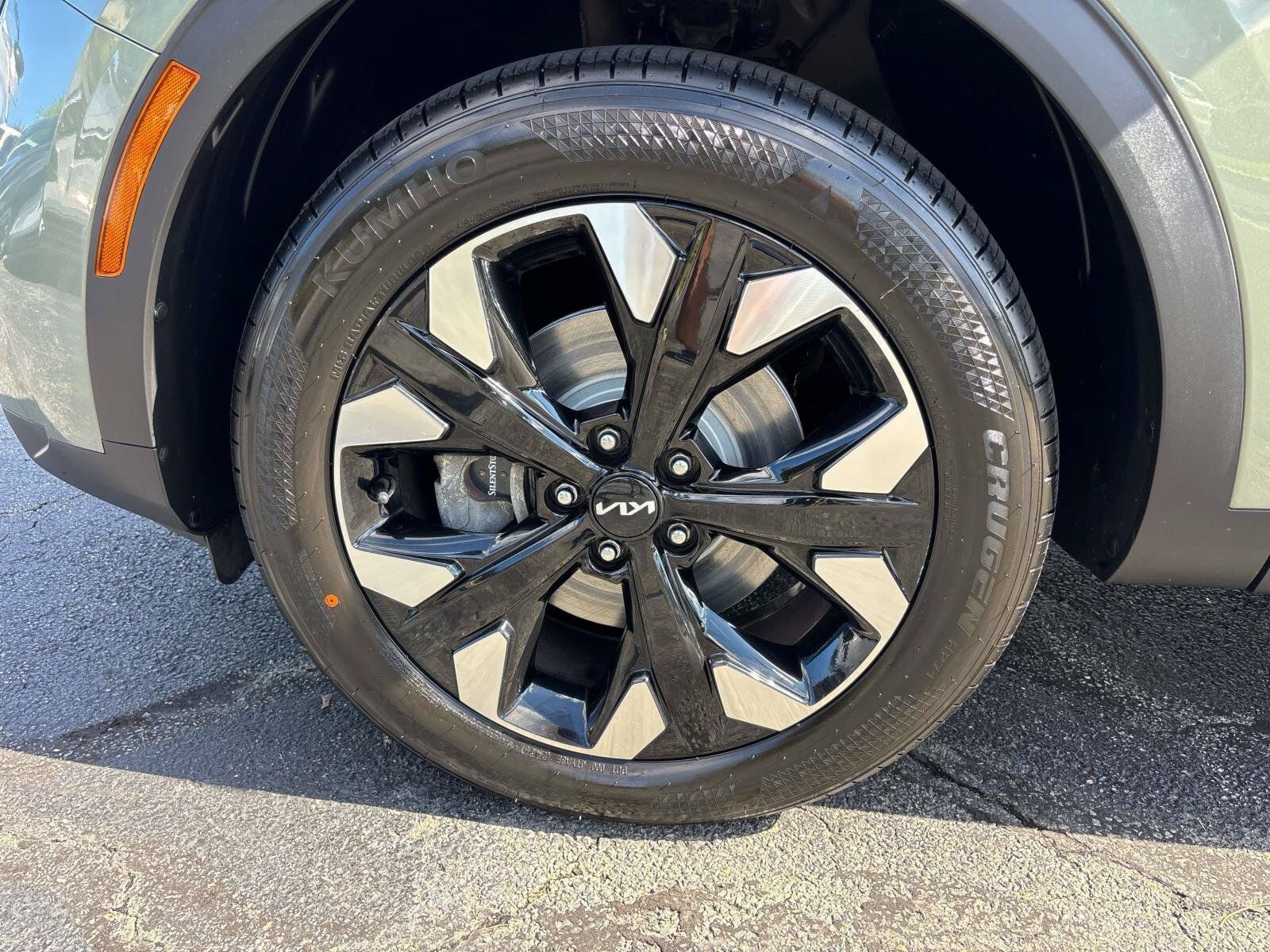 Used 2023 Kia Sportage X-Line w/ X-Line Premium Package AWD/4WD image 8