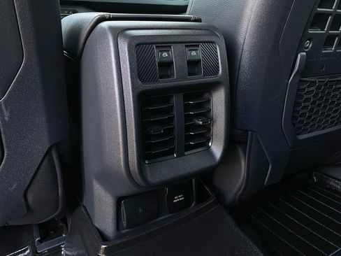 Used 2025 Ford Bronco Badlands AWD/4WD image 30