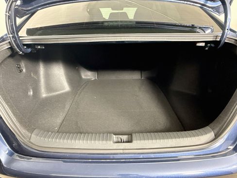 Certified 2025 Honda Accord Touring image 34