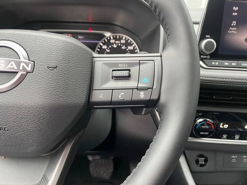Certified 2026 Nissan Rogue SV FWD image 14
