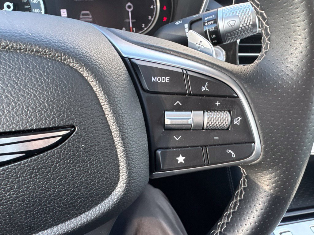 Used 2026 Genesis G70 2.5T RWD image 31
