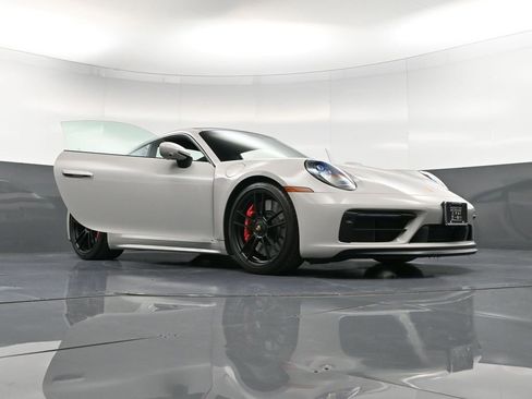 Certified 2022 Porsche 911 Carrera 4 GTS image 36