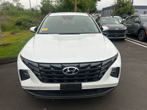 Used 2022 Hyundai Tucson SEL w/ Cargo Package AWD/4WD image 1