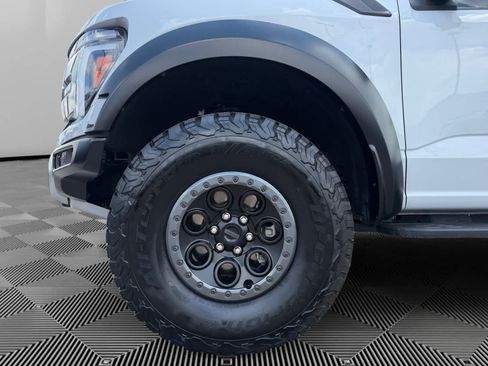 Used 2025 Ford F150 Raptor AWD/4WD image 9