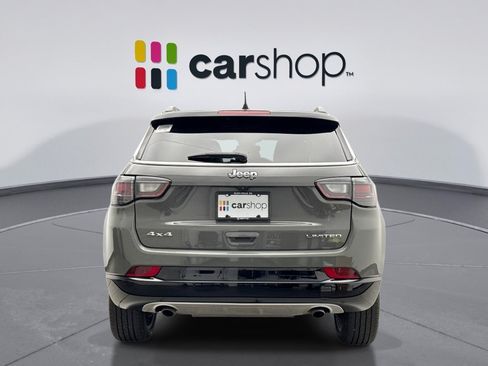 Used 2023 Jeep Compass Limited w/ Elite Group AWD/4WD image 4