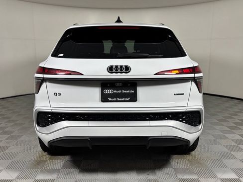 New 2026 Audi Q3 quattro 2.0T AWD/4WD image 6