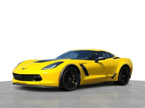 Used 2015 Chevrolet Corvette Z06 w/ 3LZ Preferred Equipment Group image 1