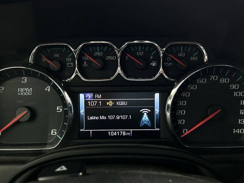 Used 2018 Chevrolet Tahoe Premier RWD image 12