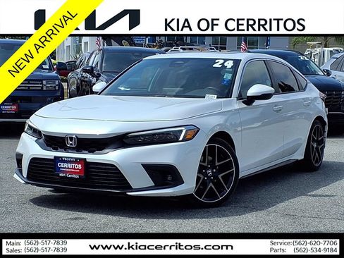 Used 2024 Honda Civic Sport Touring image 1