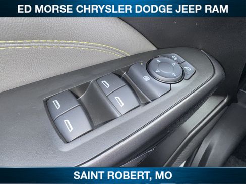Used 2025 Chevrolet Trax ACTIV w/ Driver Confidence Package FWD image 21