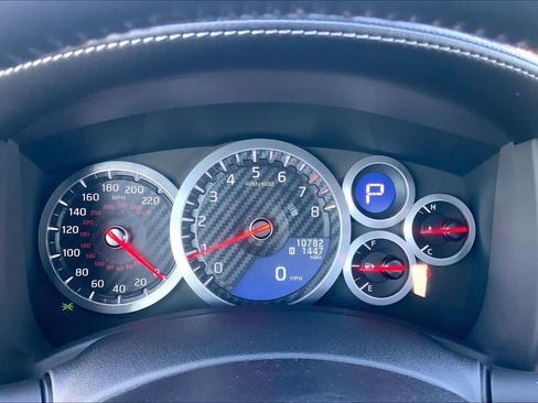 Used 2015 Nissan GT-R Premium image 21