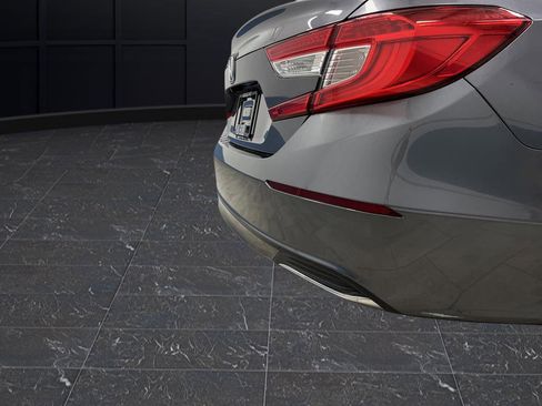 Used 2019 Honda Accord LX image 28