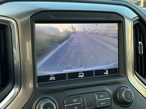 Used 2022 Chevrolet Silverado 1500 LTZ image 19