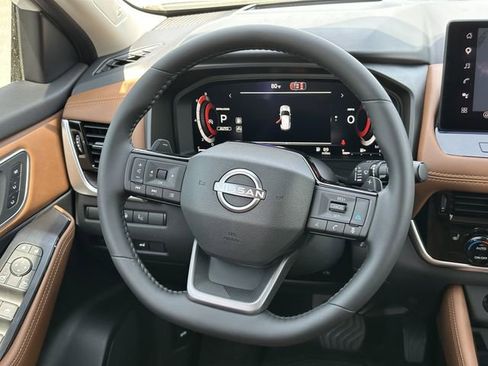 New 2026 Nissan Rogue Platinum AWD/4WD image 19