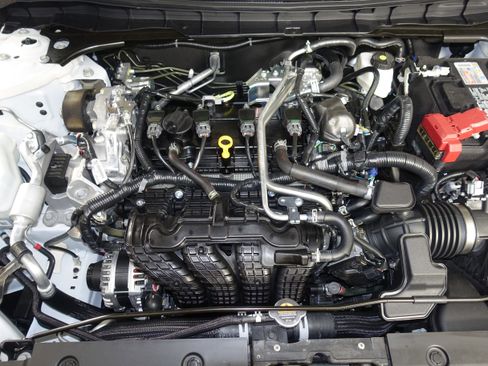 New 2025 Nissan Altima 2.5 SR w/ SR Premium Package image 12