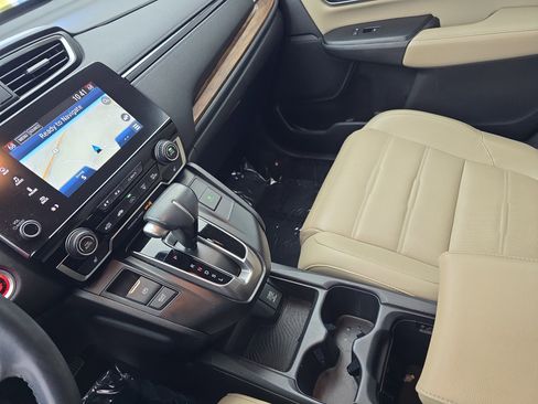 Used 2018 Honda CR-V Touring image 24