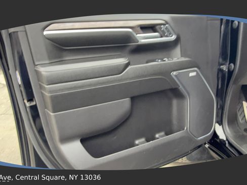 Used 2024 Chevrolet Silverado 3500 LTZ w/ LTZ Plus Package image 7